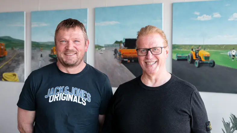 Verabschiedung eines Mitarbeiters durch Geschäftsführer Michael Heiler